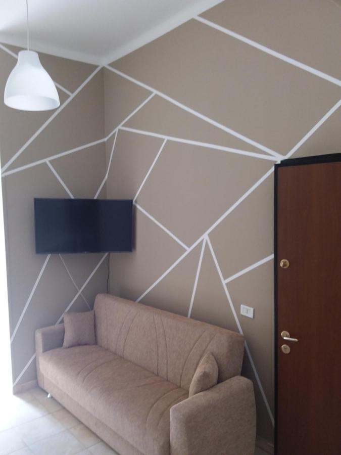 Independence House 71 Apartment Bari Luaran gambar
